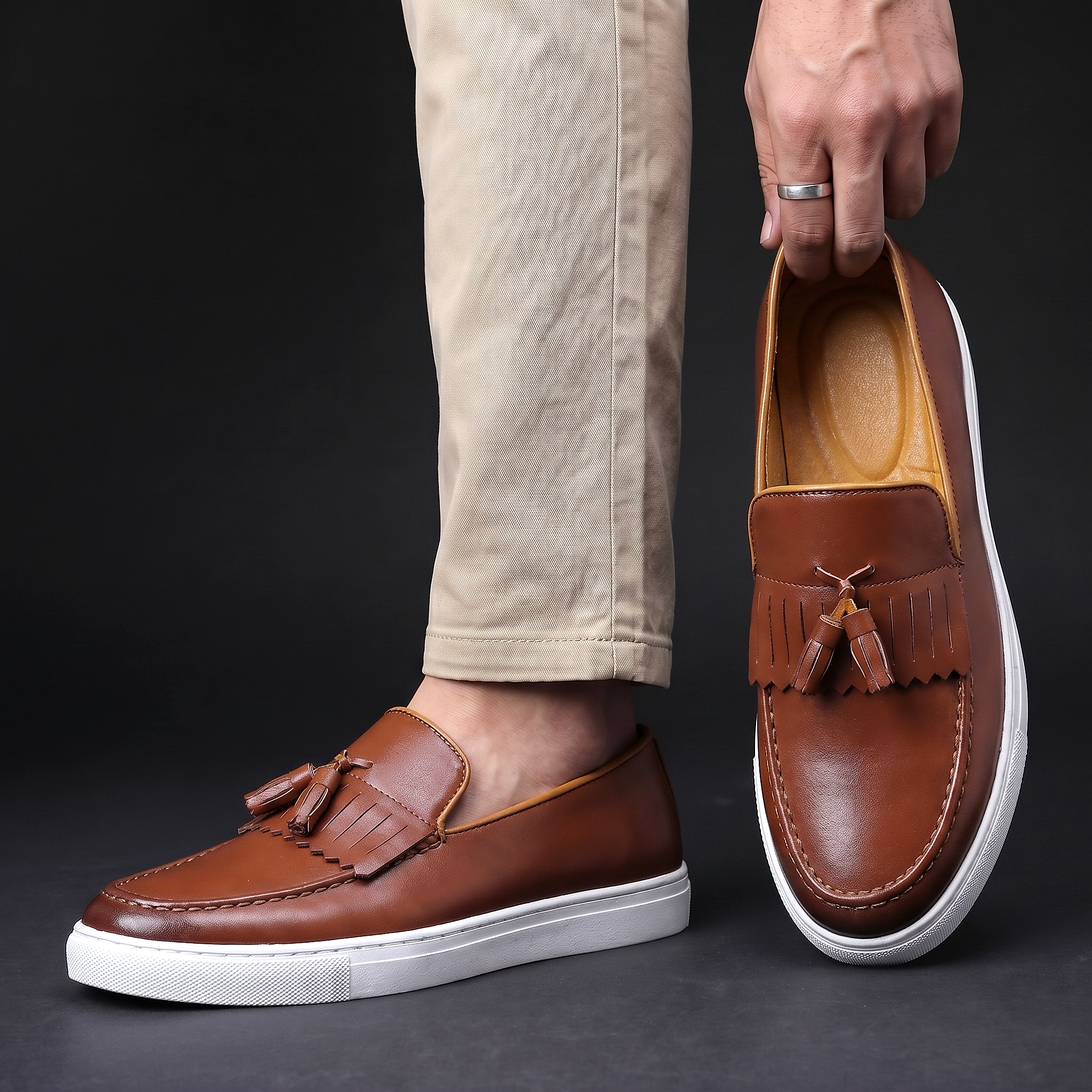 Matteo Tassel Loafer