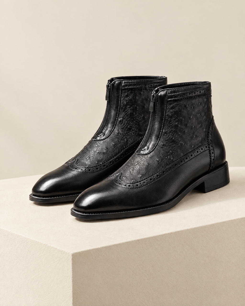 The Alba in Black - VIA NOVA