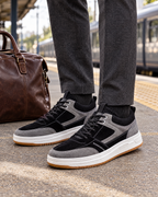 The Varese in Black - VIA NOVA
