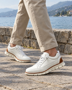 The Garda in White - VIA NOVA
