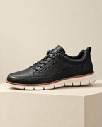 The Garda in Black - VIA NOVA