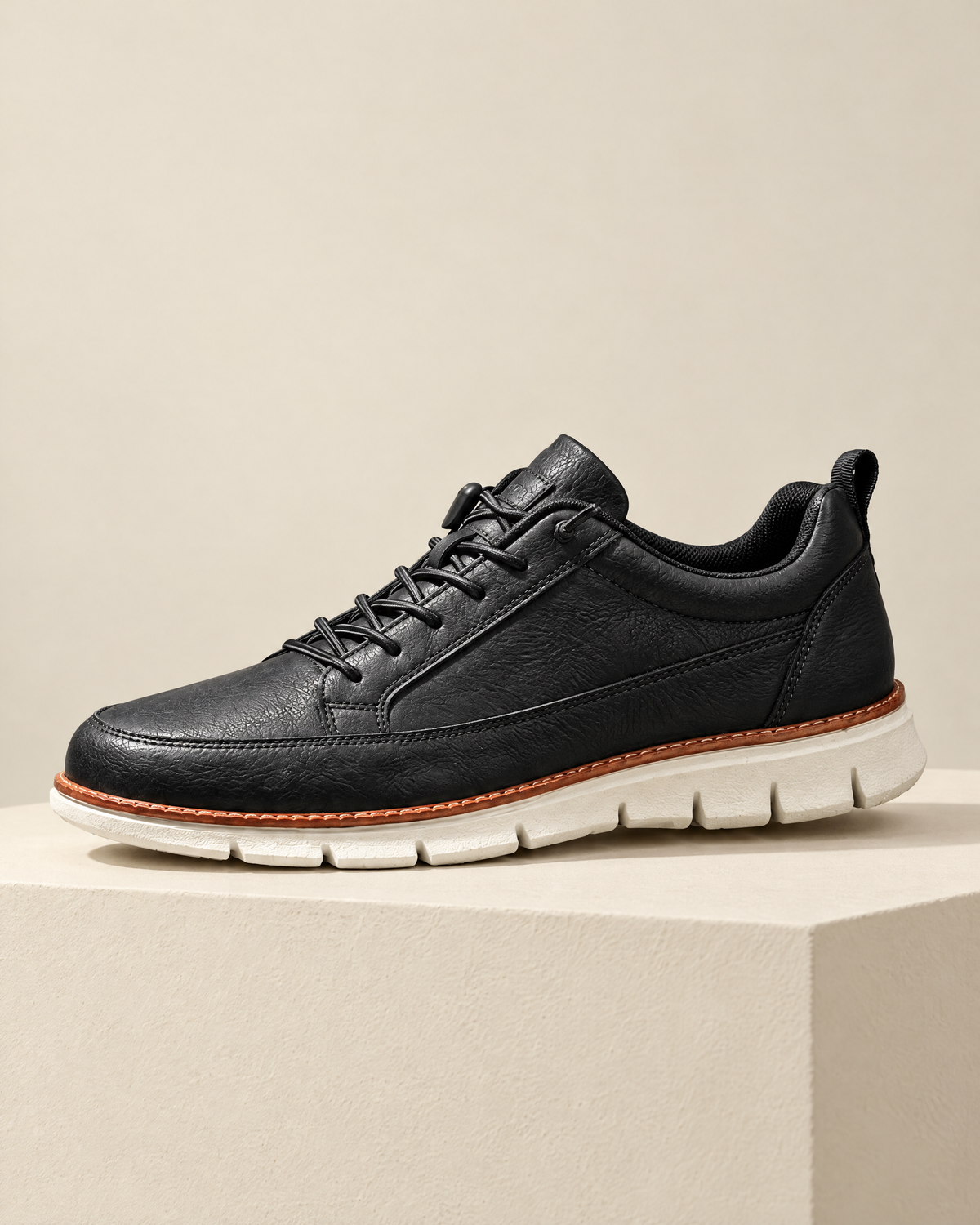 The Garda in Black - VIA NOVA