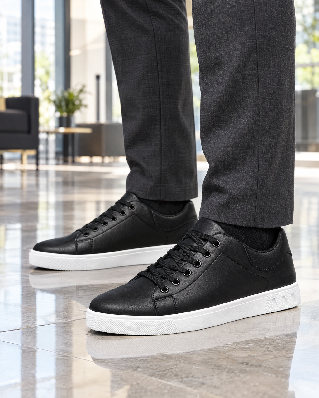 The Stresa in Black - VIA NOVA