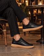 The Varenna in Black - VIA NOVA