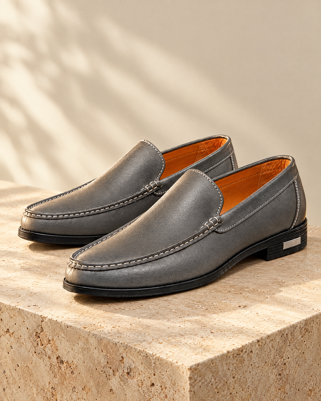 Como Leather Loafer in Gray - VIA NOVA